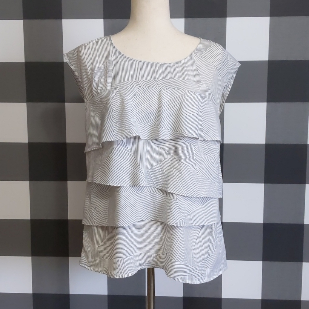 Ann Taylor LOFT sleeveless top
